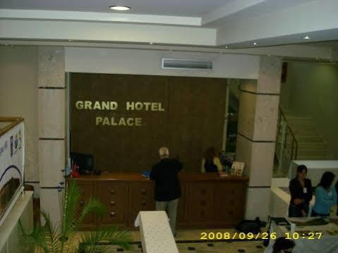 Grand Palace Hotel Korce Exterior foto